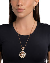 Load image into Gallery viewer, Pronged Princess - Brown