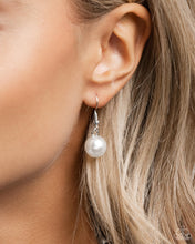 Load image into Gallery viewer, CRYSTAL CLASS - WHITE