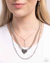 Load image into Gallery viewer, LUXURIOUS LOVE - BLACK