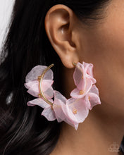 Load image into Gallery viewer, PETALED PAGEANT - GOLD