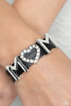 Load image into Gallery viewer, HEART OF MOM - BLACK