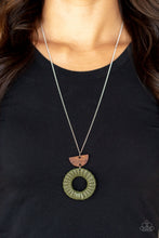 Load image into Gallery viewer, HOMESPUN STYLIST - GREEN