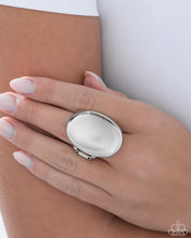Load image into Gallery viewer, Omniscient Oval - Silver
