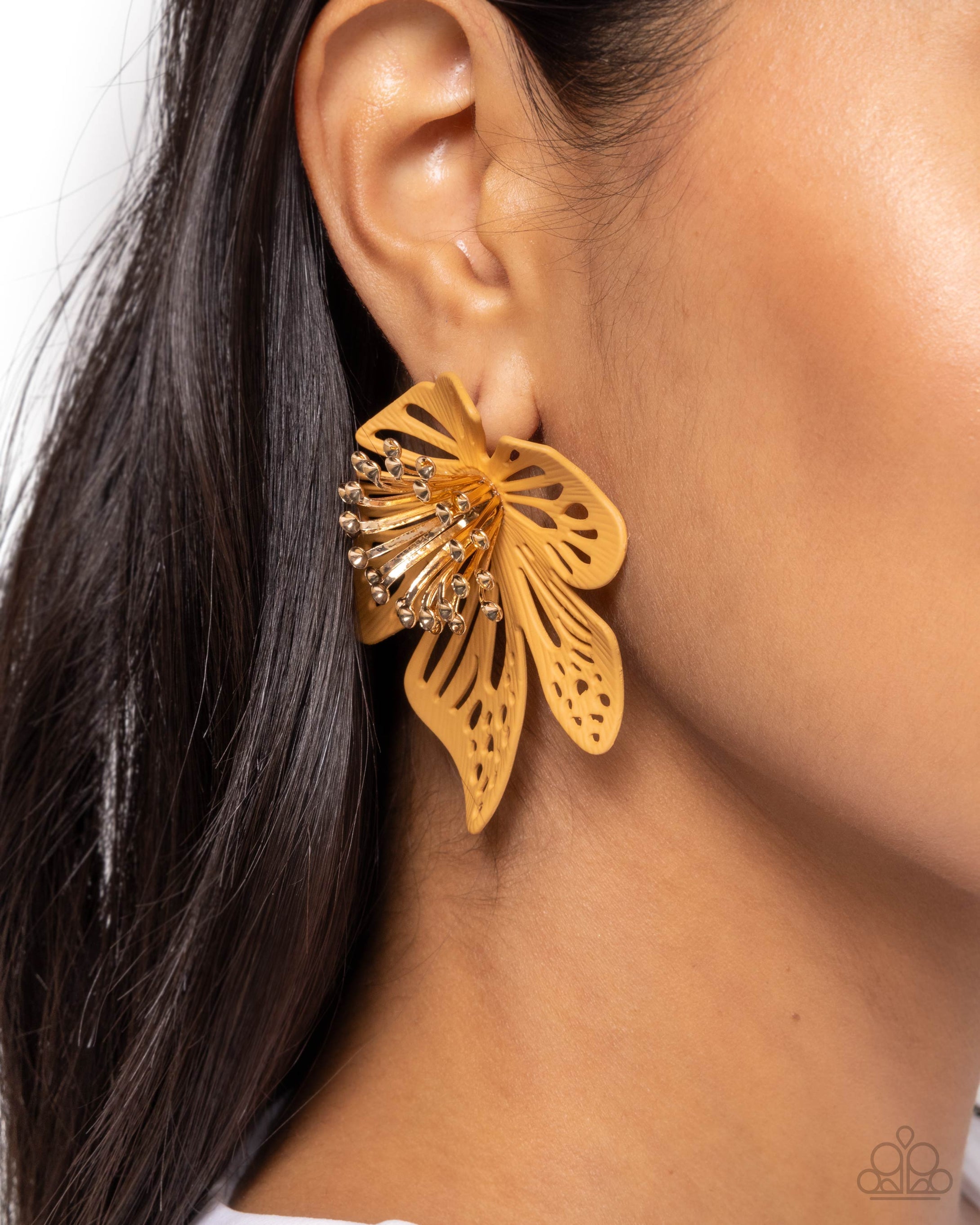 WONDERLAND WALLFLOWER - BROWN